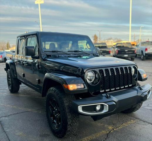 used 2021 Jeep Gladiator car, priced at $27,500