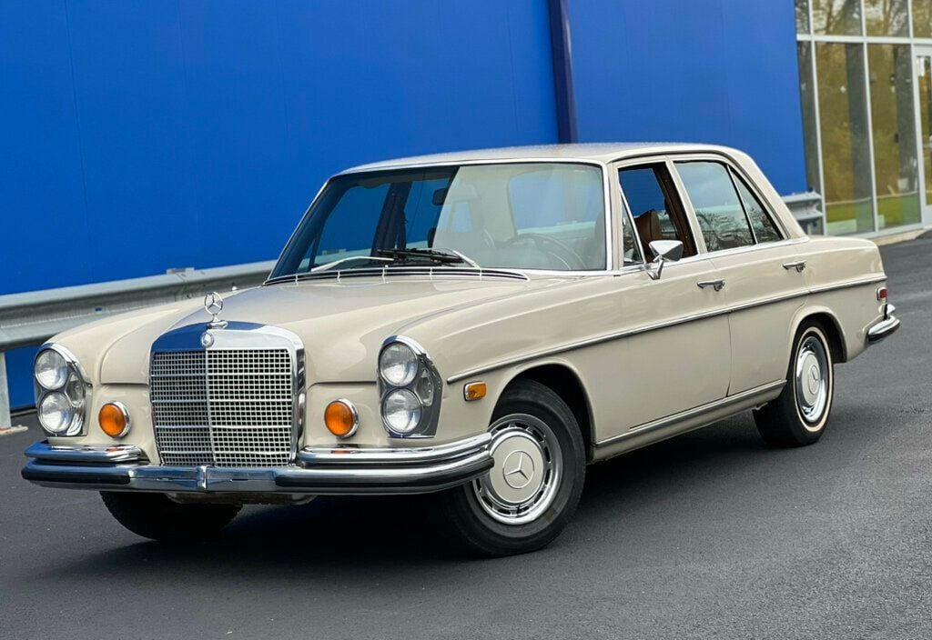 used 1971 Mercedes-Benz 280SE car, priced at $22,980