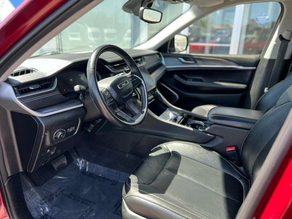 used 2022 Jeep Grand Cherokee car, priced at $29,980