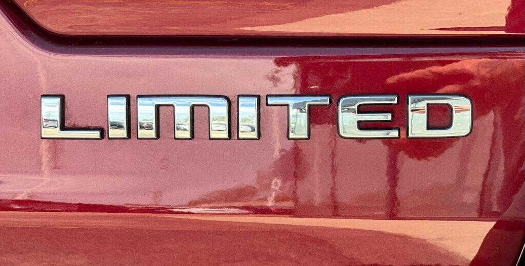 used 2022 Jeep Grand Cherokee car, priced at $27,680