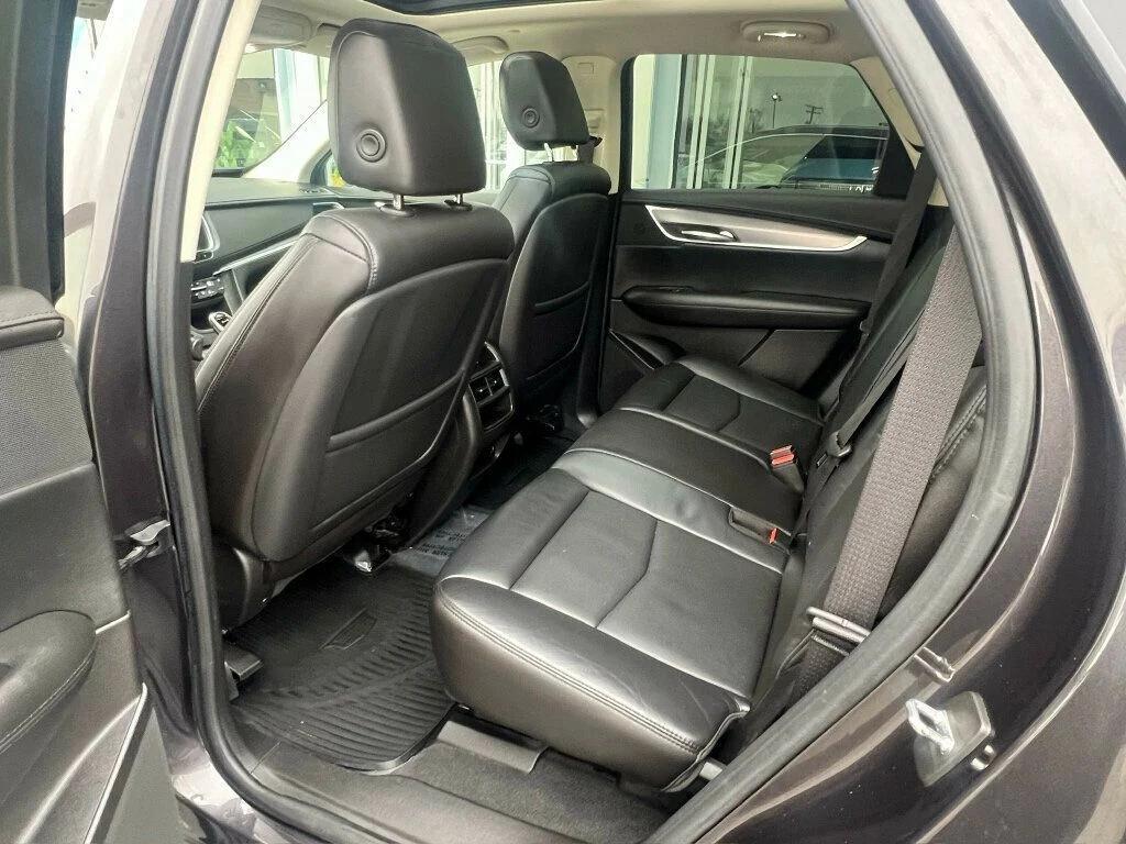 used 2018 Cadillac XT5 car, priced at $15,780