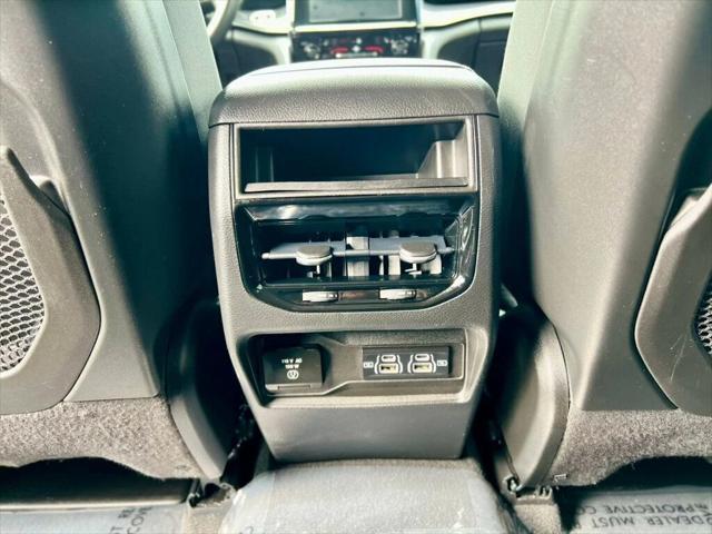 used 2022 Jeep Grand Cherokee car, priced at $29,980