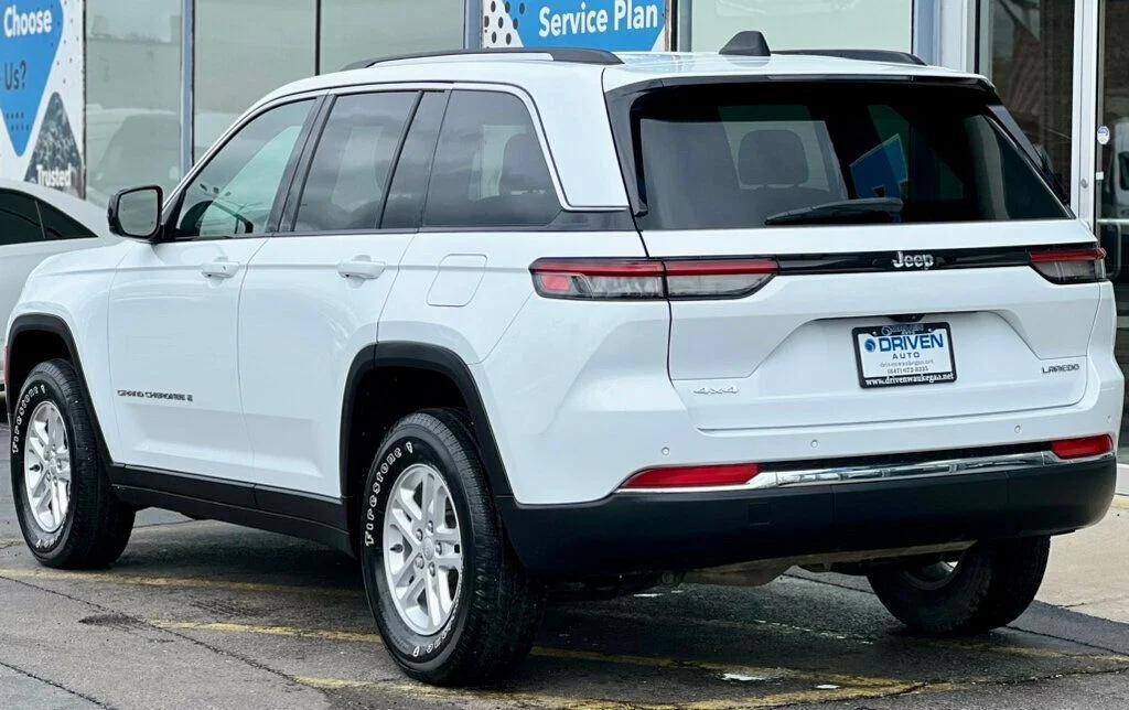 used 2022 Jeep Grand Cherokee car, priced at $28,980