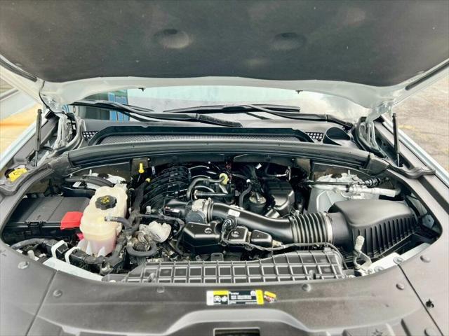 used 2022 Jeep Grand Cherokee car, priced at $29,980