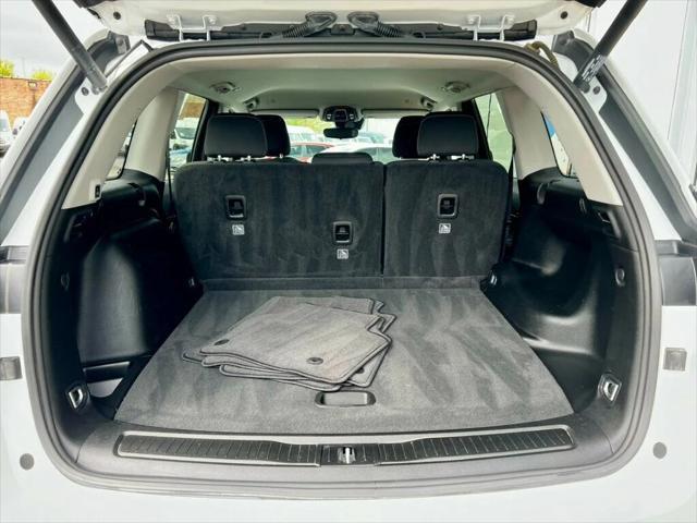 used 2022 Jeep Grand Cherokee car, priced at $29,980