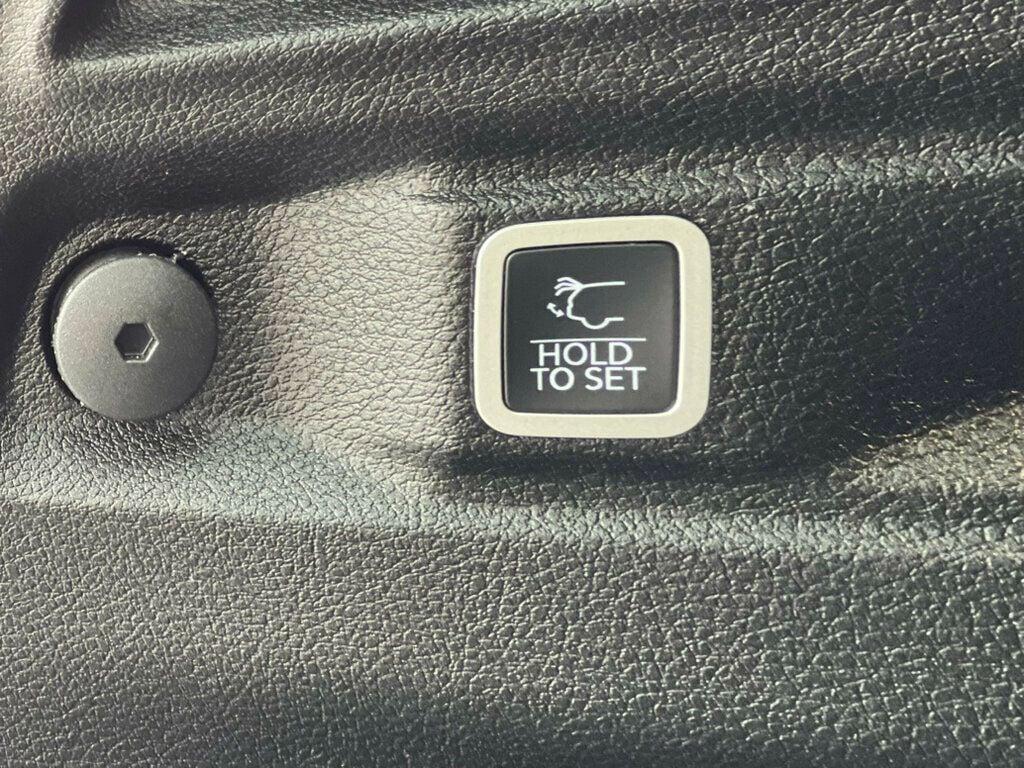 used 2022 Jeep Grand Cherokee L car, priced at $29,980
