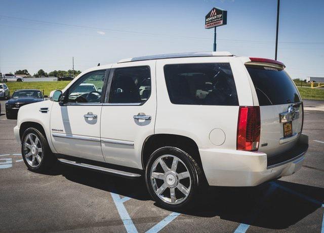 used 2012 Cadillac Escalade car, priced at $18,000