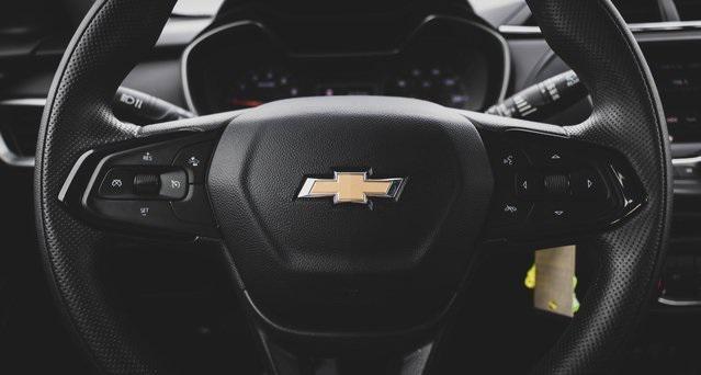 used 2021 Chevrolet TrailBlazer car, priced at $14,000