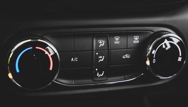 used 2021 Chevrolet TrailBlazer car, priced at $14,000