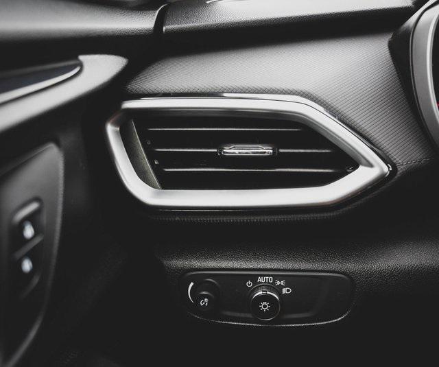 used 2021 Chevrolet TrailBlazer car, priced at $14,000