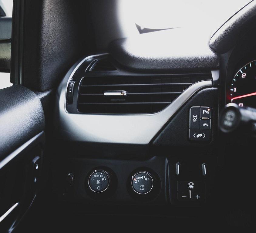 used 2018 Chevrolet Tahoe car, priced at $34,000