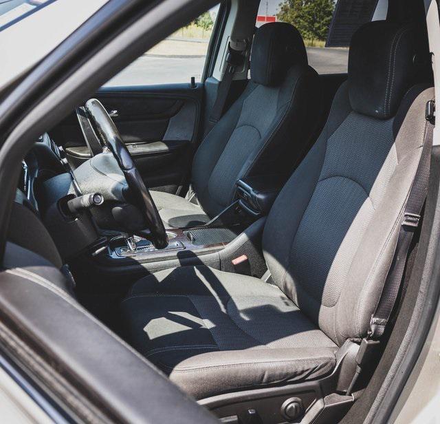 used 2017 Chevrolet Traverse car, priced at $8,600