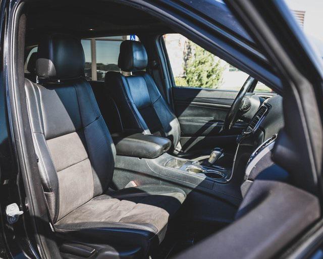 used 2020 Jeep Grand Cherokee car, priced at $23,000