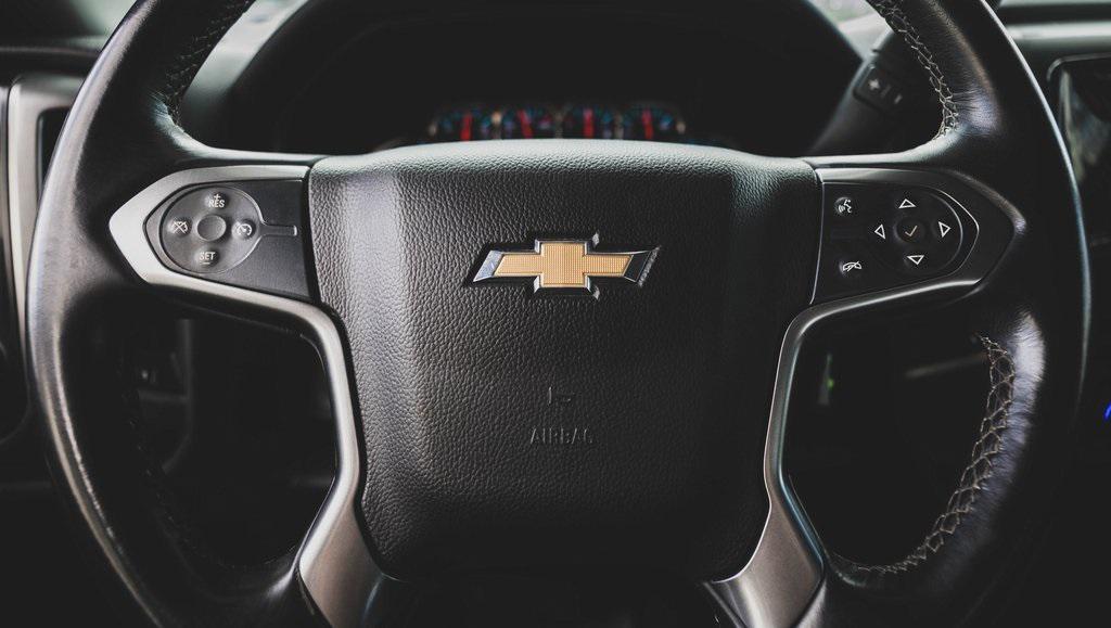 used 2015 Chevrolet Silverado 1500 car, priced at $21,877