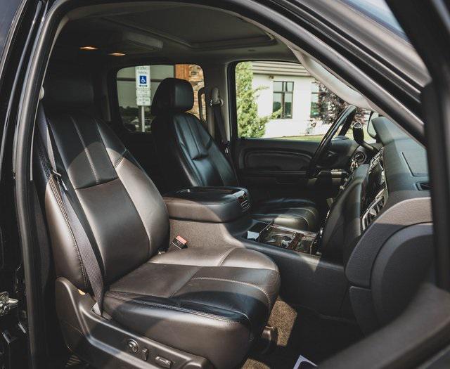 used 2007 GMC Yukon XL car, priced at $21,000