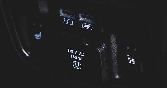 used 2021 Jeep Grand Cherokee car, priced at $25,800
