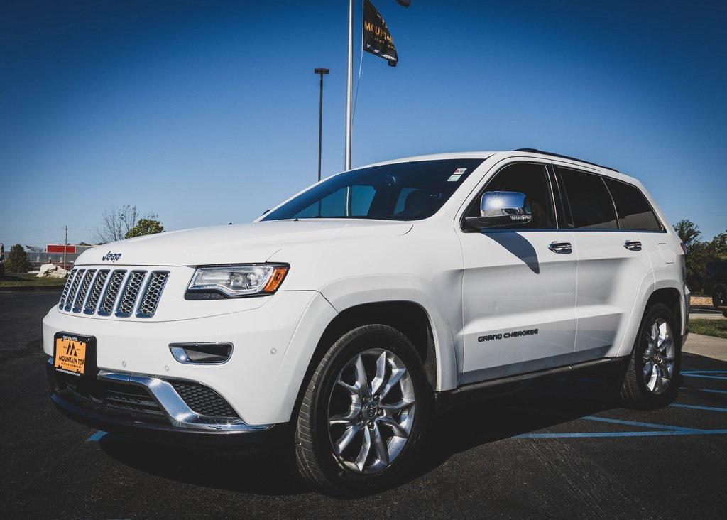 used 2014 Jeep Grand Cherokee car, priced at $16,500