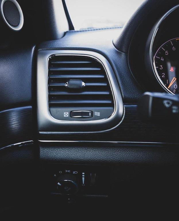 used 2018 Jeep Grand Cherokee car, priced at $20,500