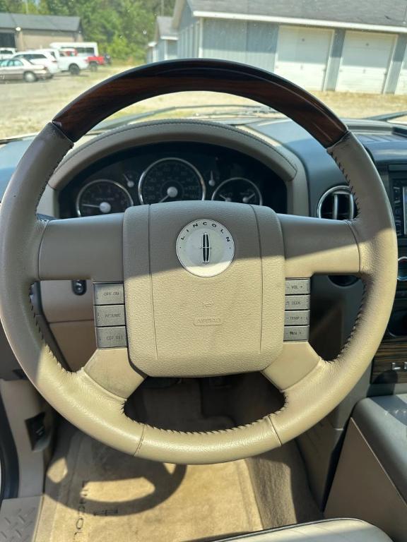 used 2008 Lincoln Mark LT car, priced at $12,500