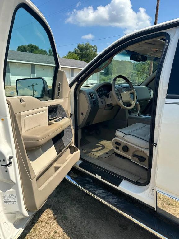 used 2008 Lincoln Mark LT car, priced at $12,500