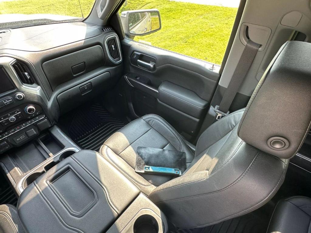 used 2020 Chevrolet Silverado 1500 car, priced at $32,000