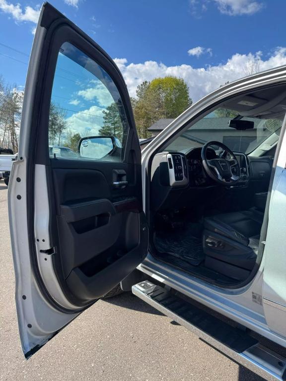 used 2018 GMC Sierra 1500 car, priced at $29,999