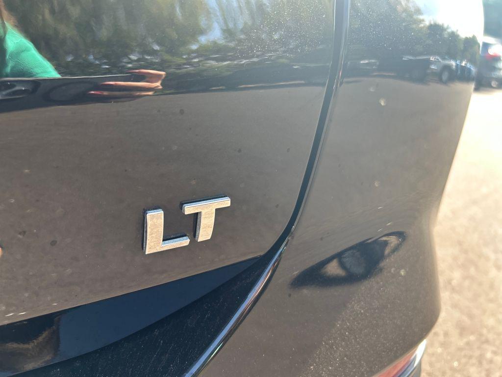 used 2022 Chevrolet Equinox car, priced at $20,663