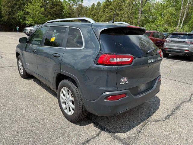 used 2018 Jeep Cherokee car, priced at $15,737