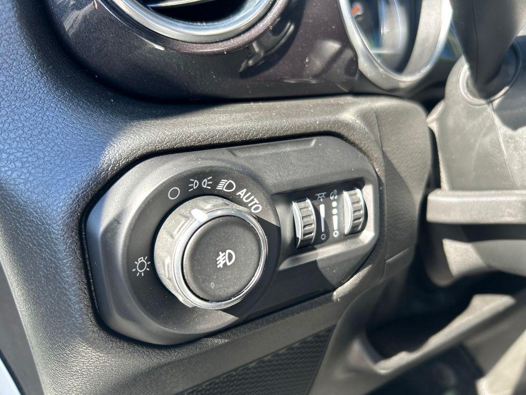 used 2020 Jeep Wrangler Unlimited car, priced at $26,222