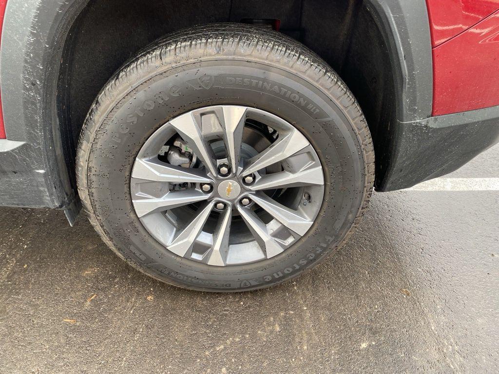 used 2025 Chevrolet Equinox car, priced at $29,974