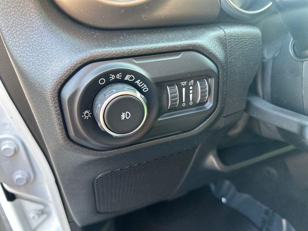 used 2018 Jeep Wrangler Unlimited car, priced at $20,251