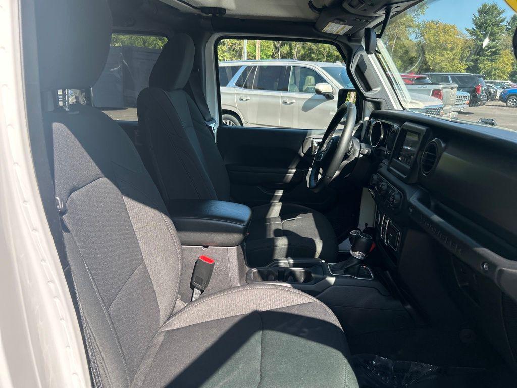 used 2018 Jeep Wrangler Unlimited car, priced at $20,251