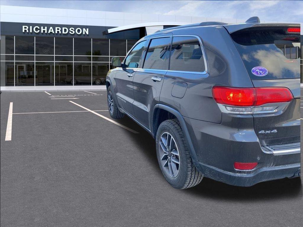 used 2019 Jeep Grand Cherokee car, priced at $20,118