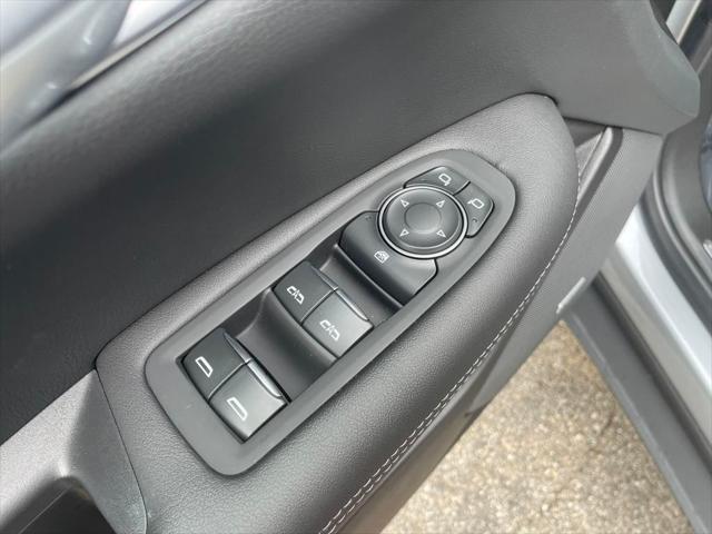 used 2024 Cadillac XT5 car, priced at $37,829