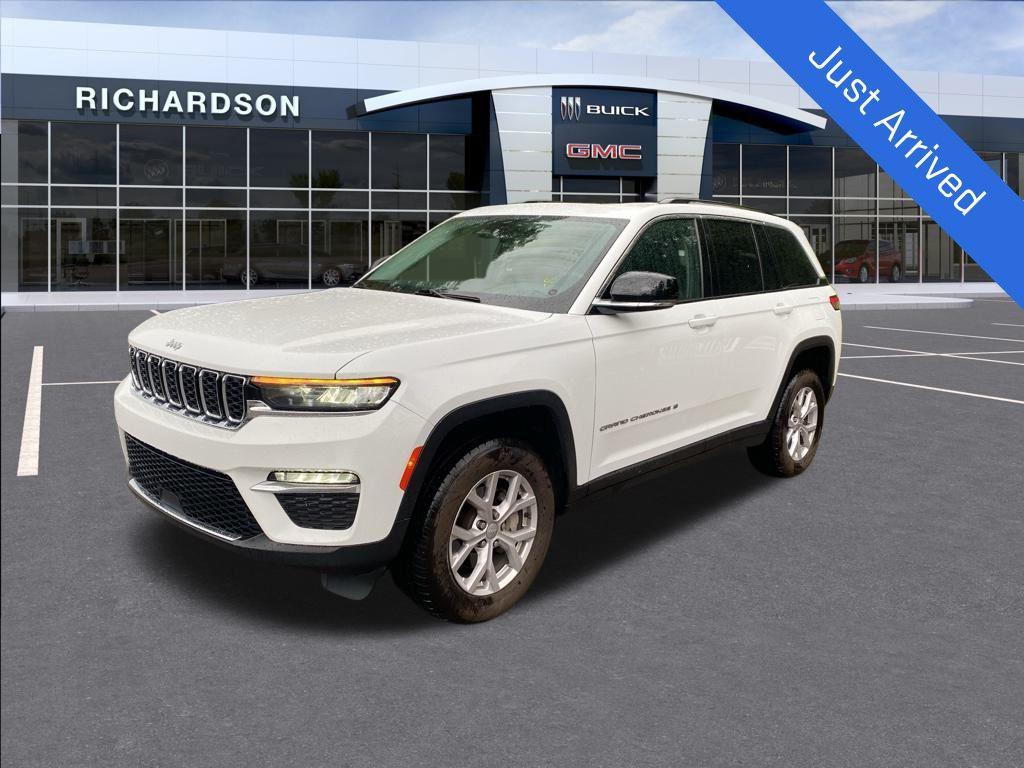 used 2022 Jeep Grand Cherokee car, priced at $32,742