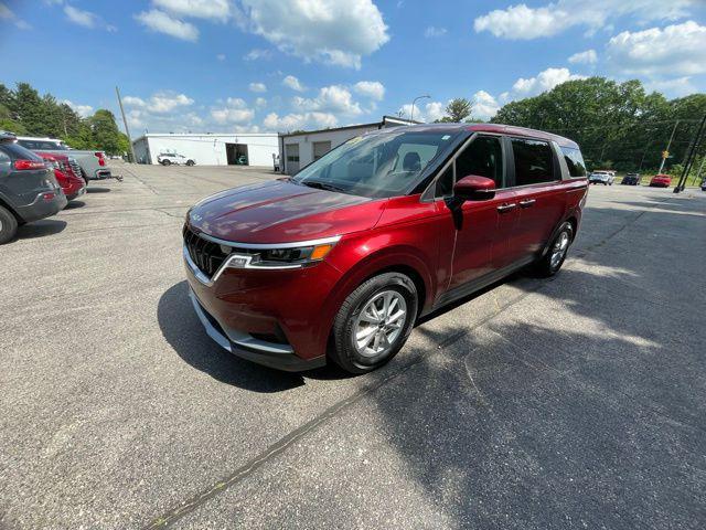 used 2024 Kia Carnival car, priced at $33,753