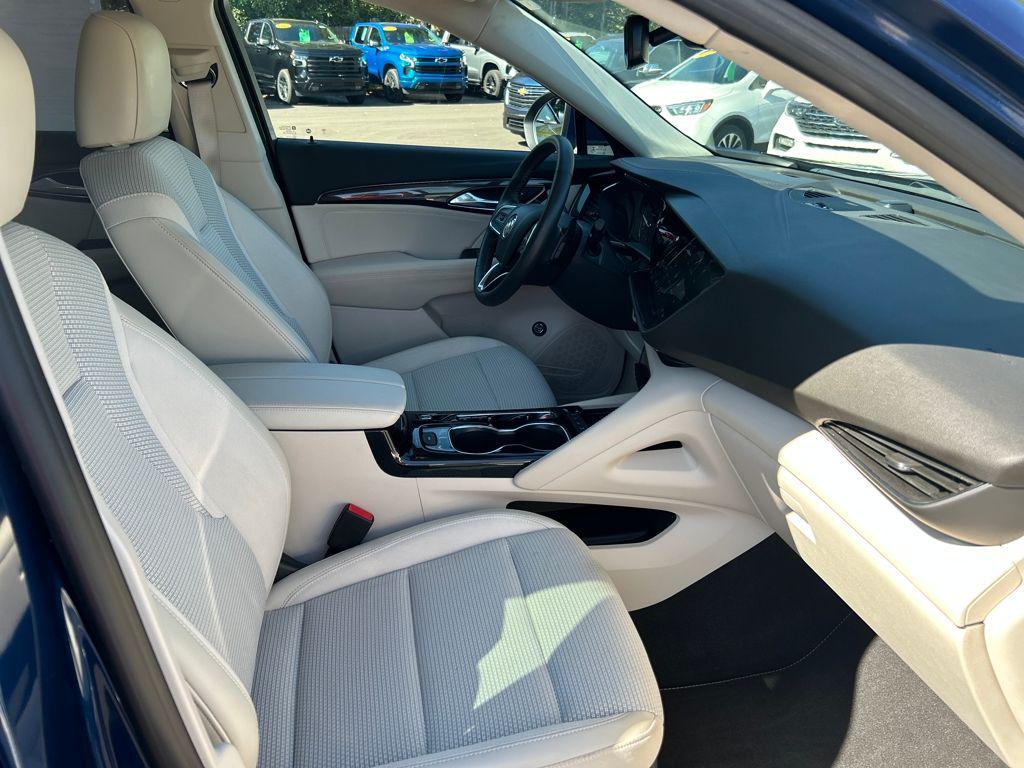used 2023 Buick Envision car, priced at $29,068