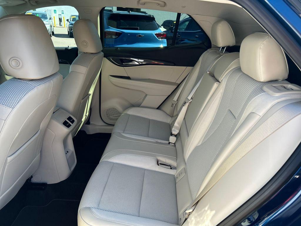 used 2023 Buick Envision car, priced at $29,068