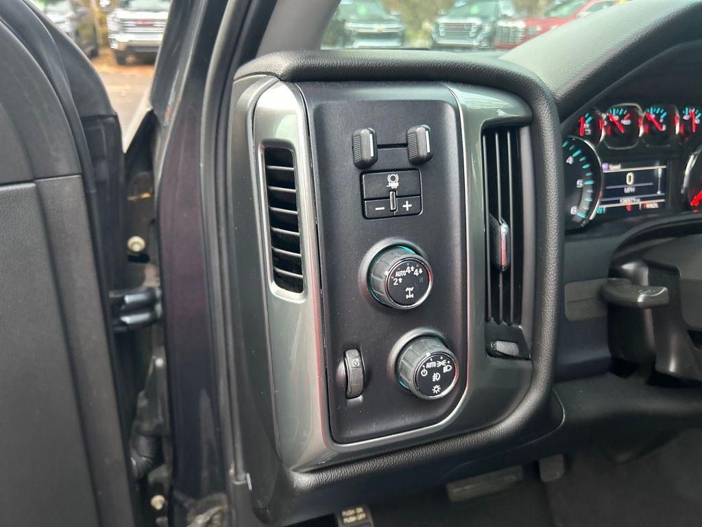 used 2018 Chevrolet Silverado 1500 car, priced at $20,200