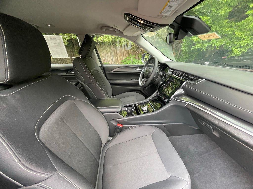 used 2023 Jeep Grand Cherokee L car, priced at $32,492