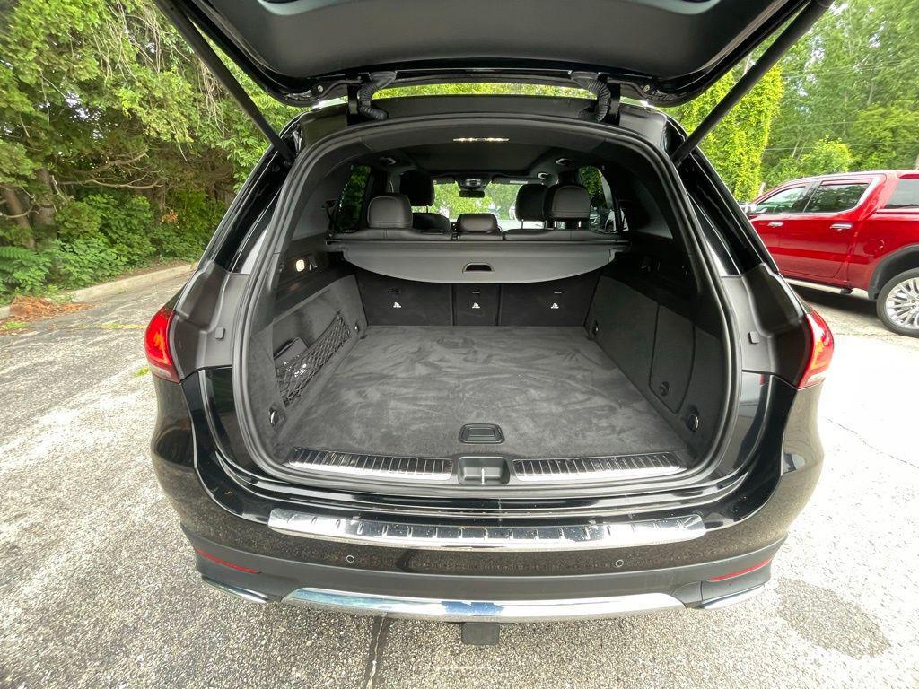 used 2023 Mercedes-Benz GLE 350 car, priced at $42,368