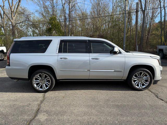 used 2020 Cadillac Escalade ESV car, priced at $40,849