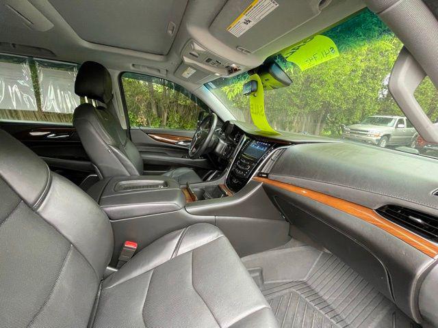 used 2020 Cadillac Escalade ESV car, priced at $38,899