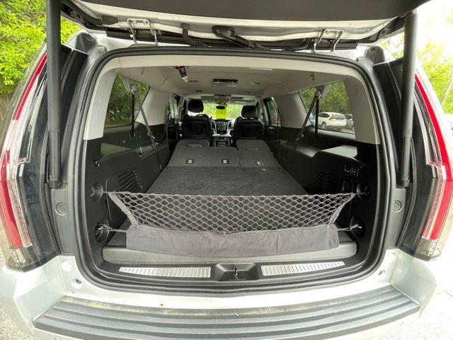 used 2020 Cadillac Escalade ESV car, priced at $38,899