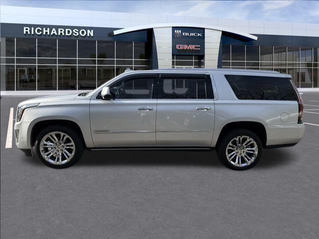 used 2020 Cadillac Escalade ESV car, priced at $38,899