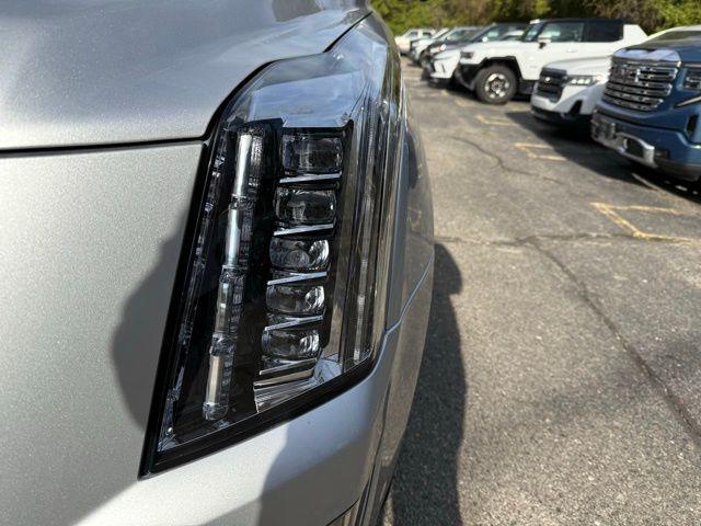 used 2020 Cadillac Escalade ESV car, priced at $40,849