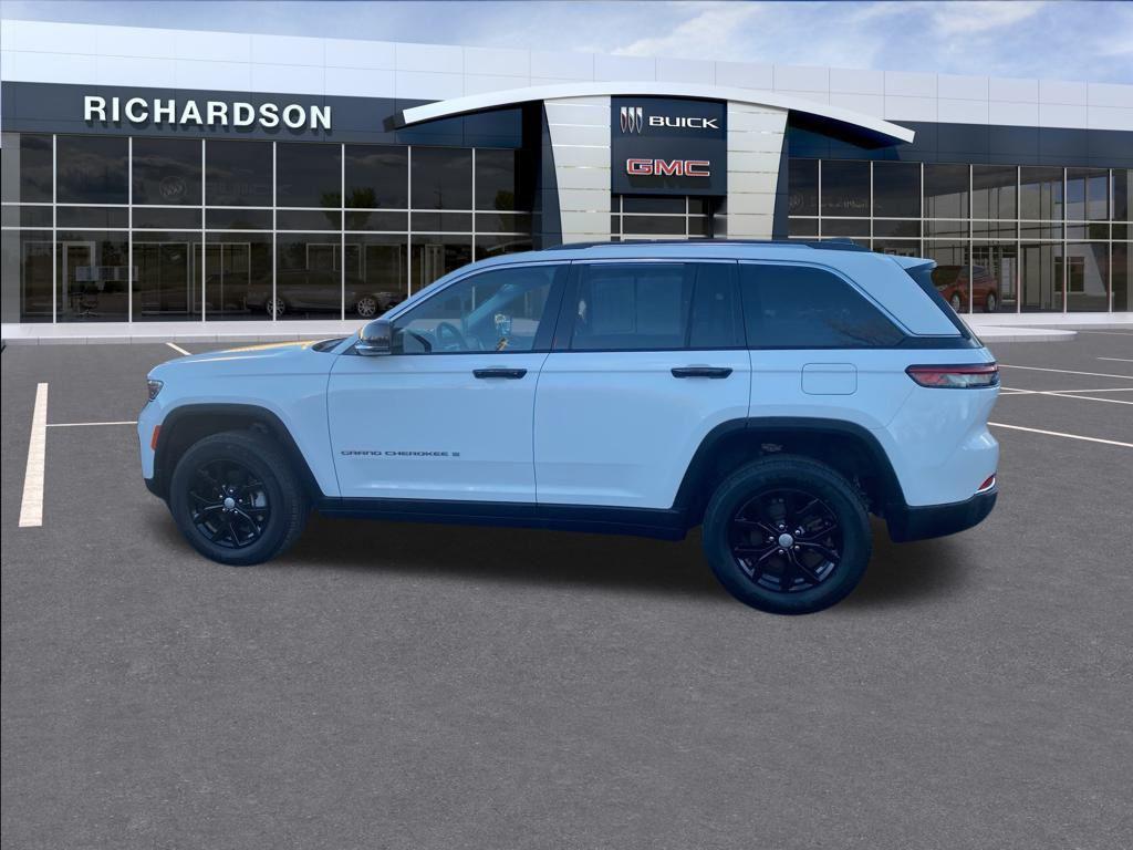 used 2022 Jeep Grand Cherokee car, priced at $30,792