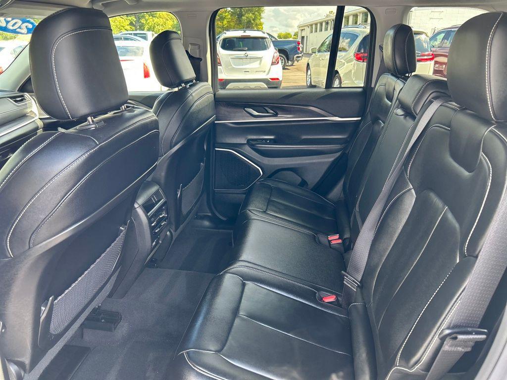 used 2022 Jeep Grand Cherokee car, priced at $30,792