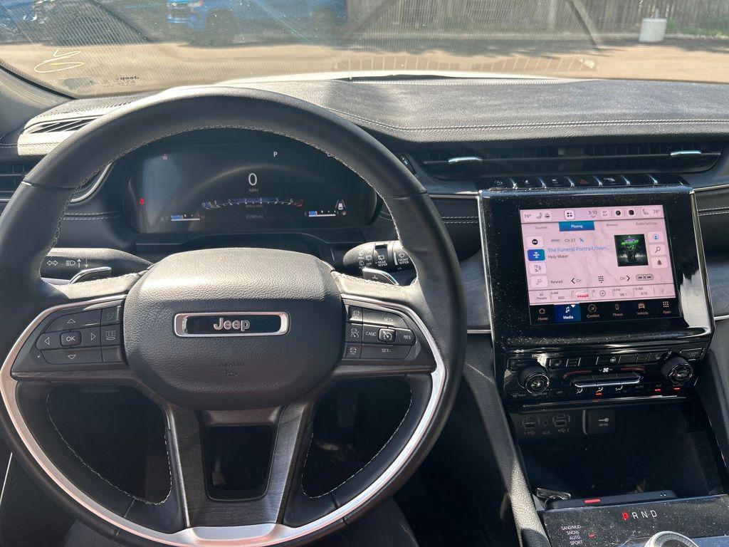 used 2022 Jeep Grand Cherokee car, priced at $30,792