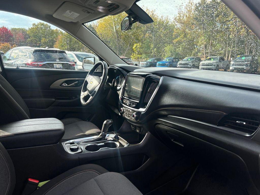 used 2019 Chevrolet Traverse car, priced at $20,192